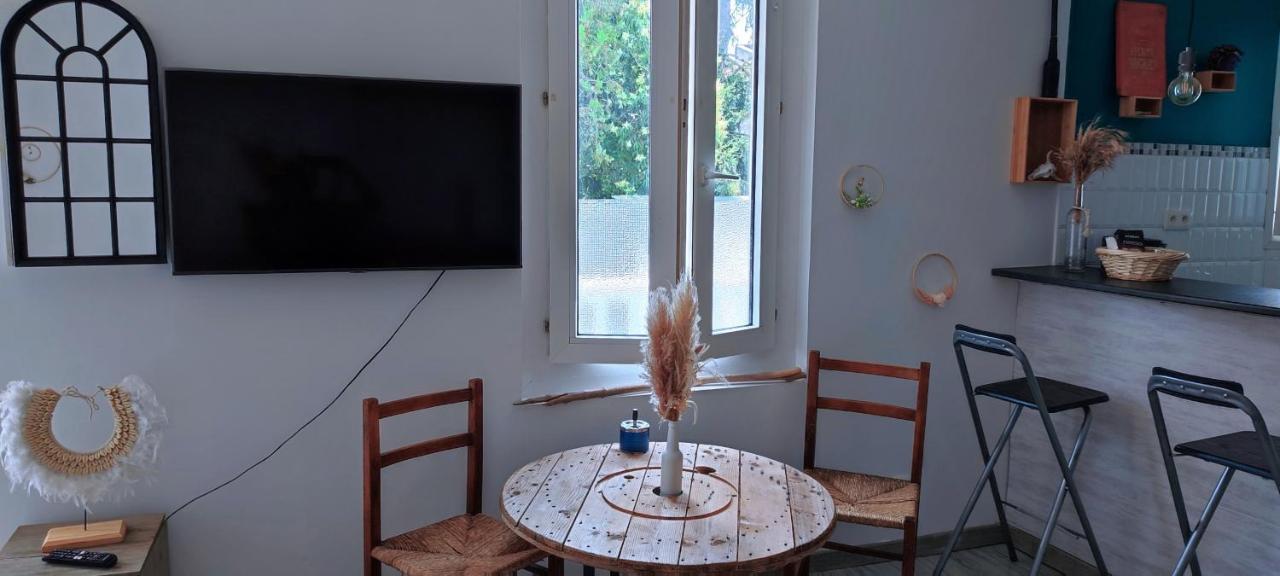 L'Appartement 7 - Centre Ville-Parking-Tv-Wifi ตาร์บ ภายนอก รูปภาพ